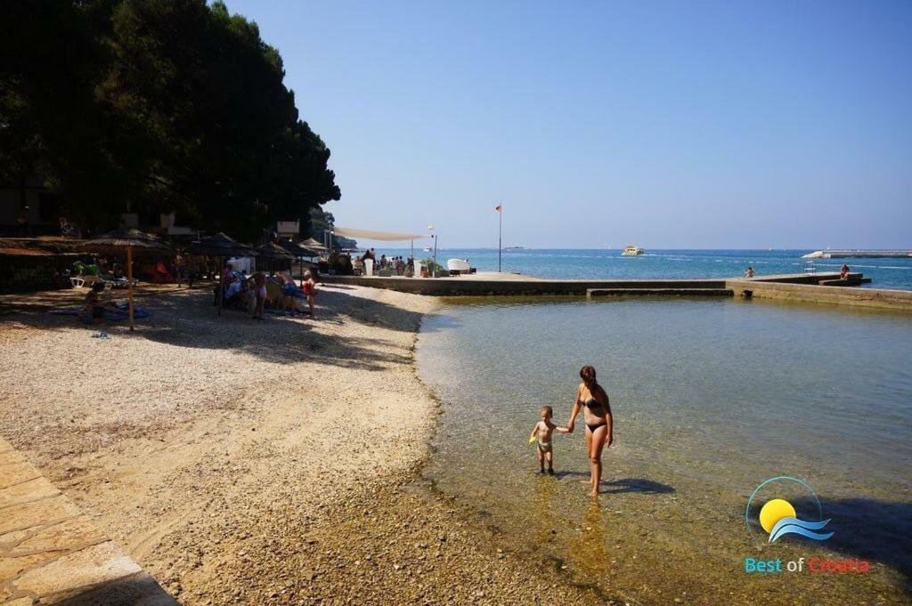 Apartments Flora Poreč Dış mekan fotoğraf